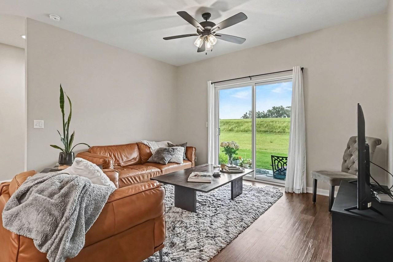 1130 Titan Dr - Photo 4 of 16