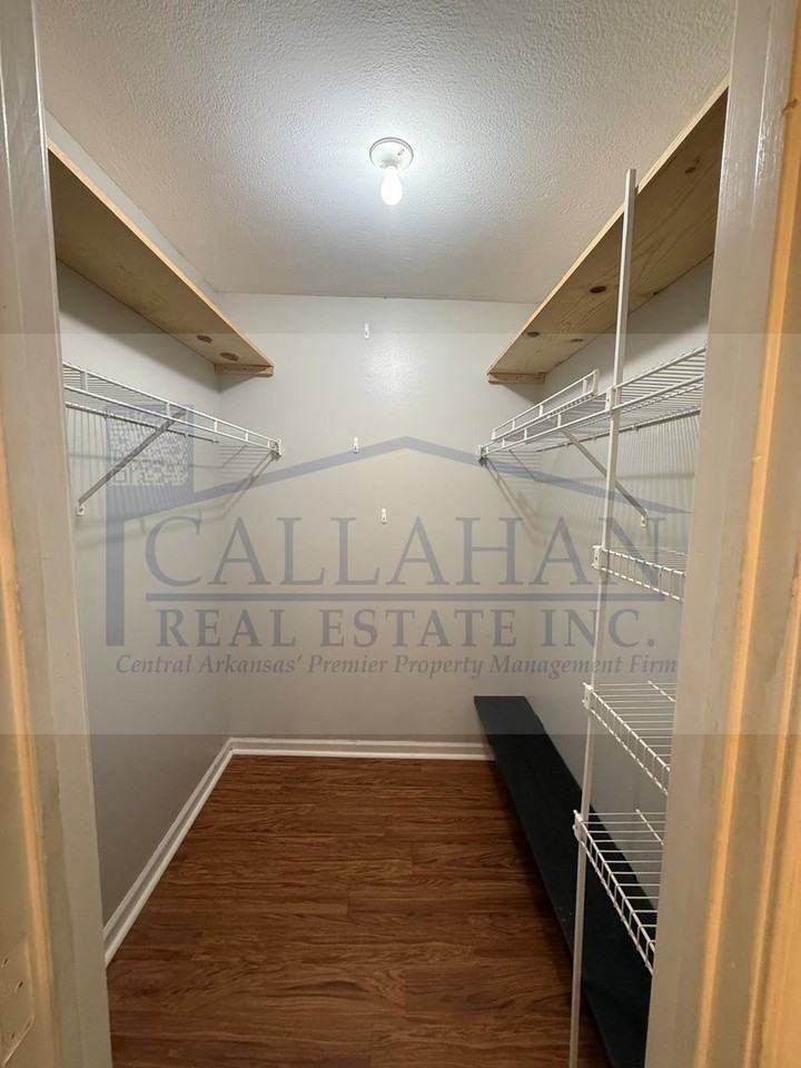 27 Oak Ridge Dr - Photo 3 of 16