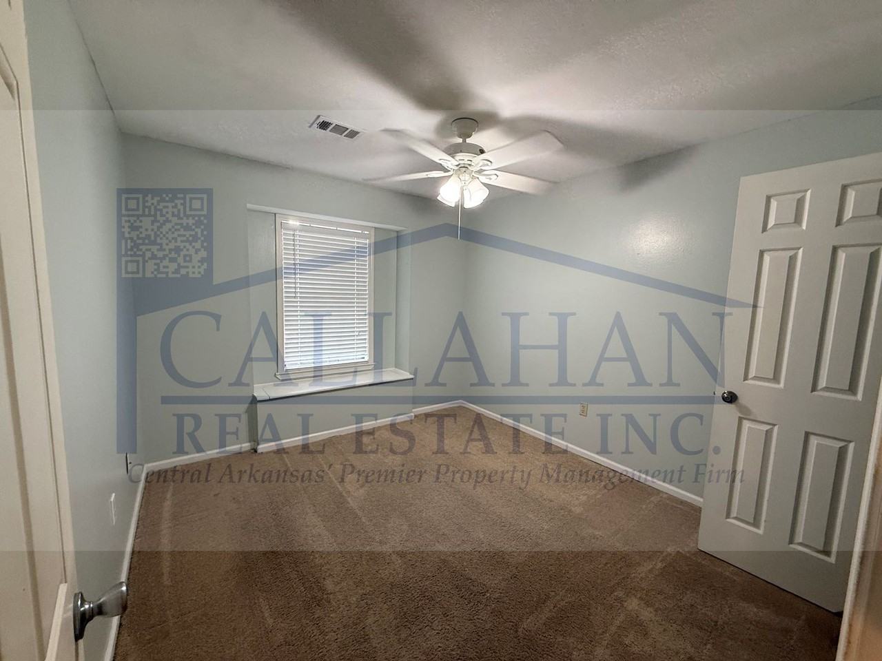 27 Oak Ridge Dr - Photo 5 of 16