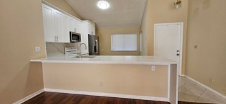 7225 Solandra Ln - Photo 1 of 1