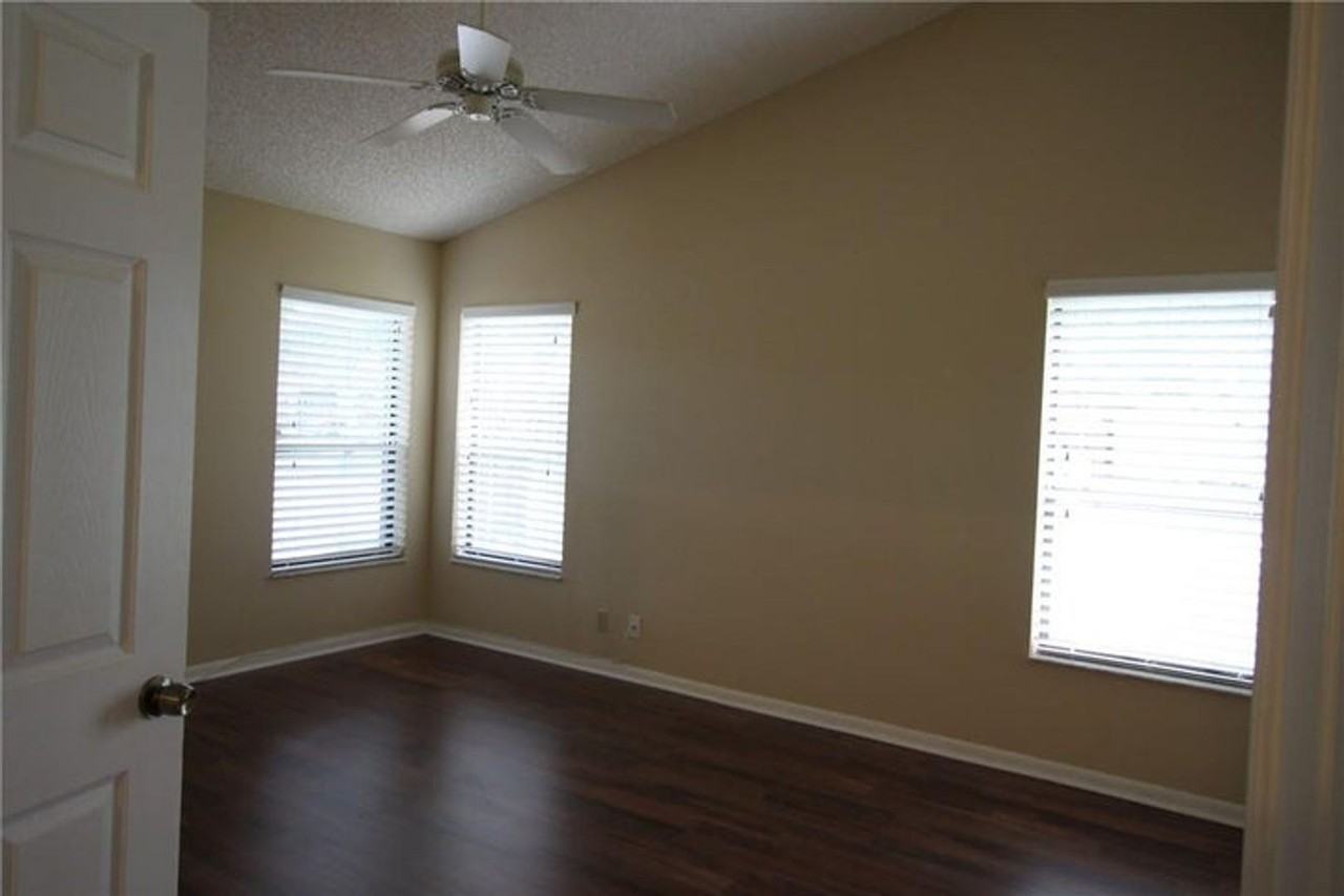 7225 Solandra Ln - Photo 7 of 11