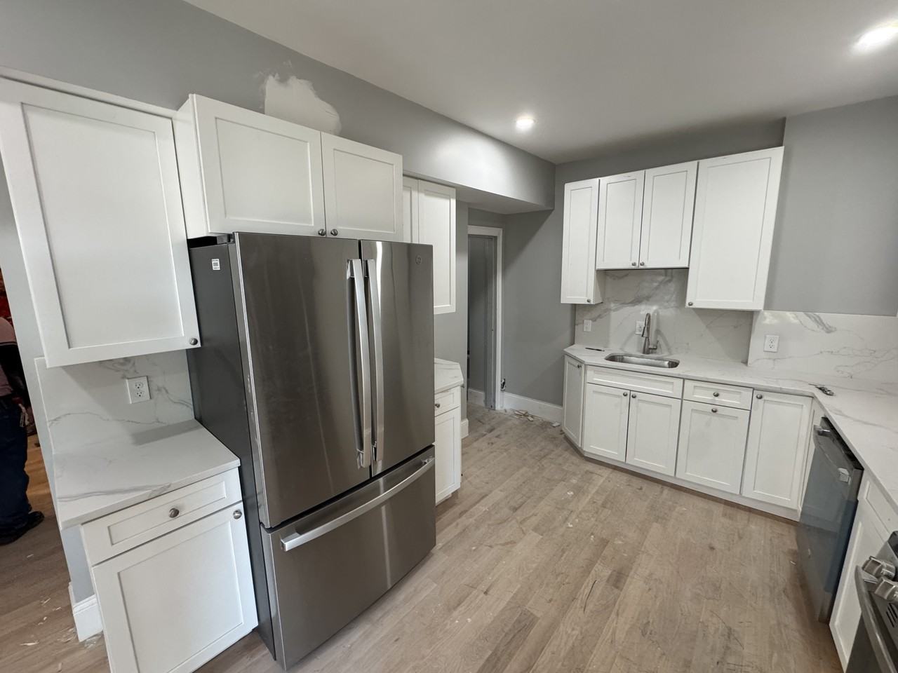 13 Spring St #1 - Photo 5 of 8
