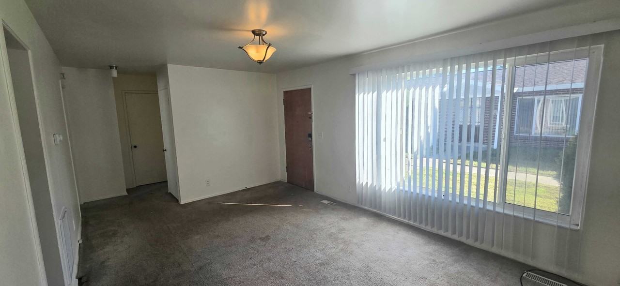 995 - 1009 South 400 East, SLC, UT 84111 - Photo 6 of 15