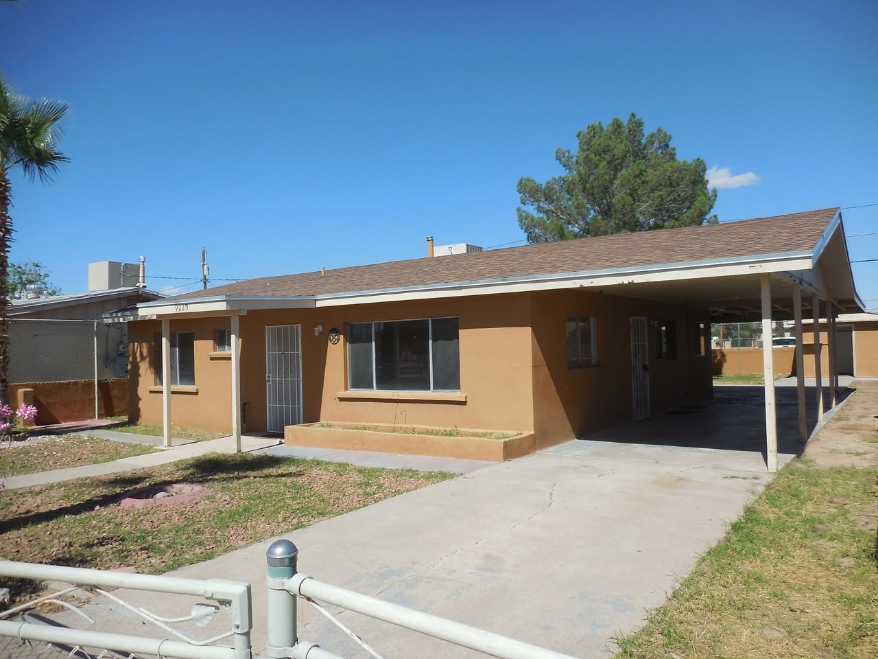 9229 Carranza Drive - Photo 3 of 30