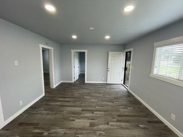 12851 Wright Avenue - Photo 6 of 17