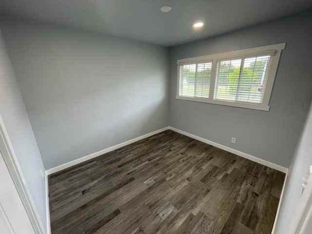 12851 Wright Avenue - Photo 7 of 17
