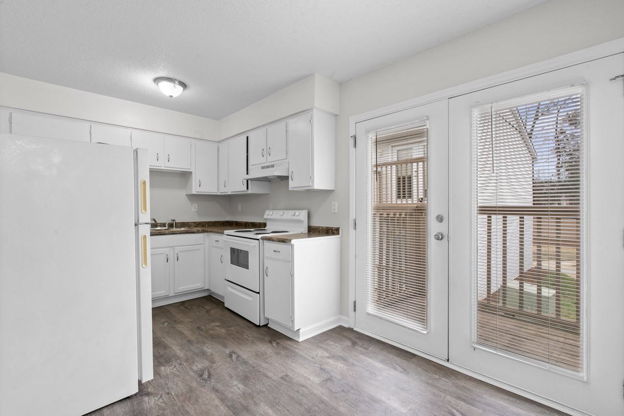 Lansdale Crossing Apartments - Photo 7 of 21