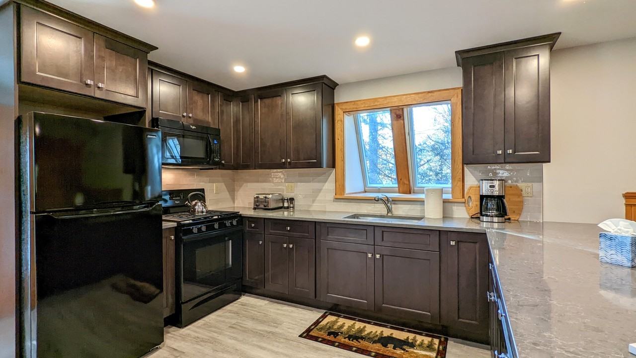 86 Smith Point Road - Photo 3 of 17