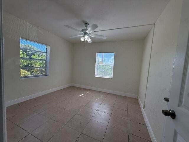 1913 Division Avenue West Palm Beach, FL 33407 - Photo 3 of 23