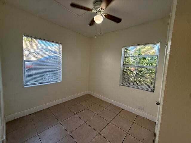 1913 Division Avenue West Palm Beach, FL 33407 - Photo 4 of 23
