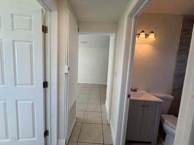 1913 Division Avenue West Palm Beach, FL 33407 - Photo 5 of 23