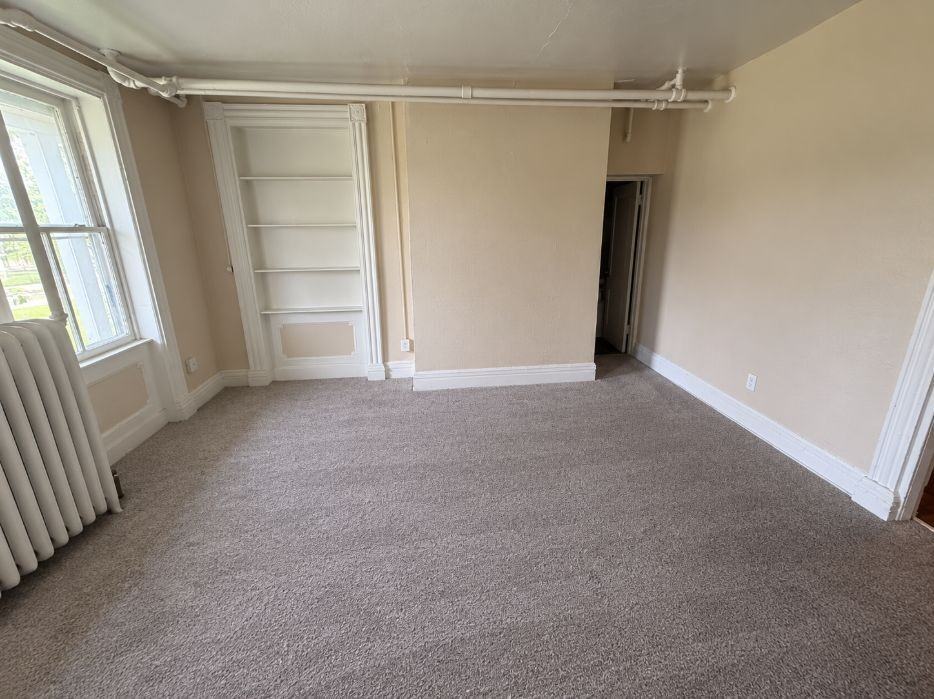 708 East Front Street - Photo 3 of 7