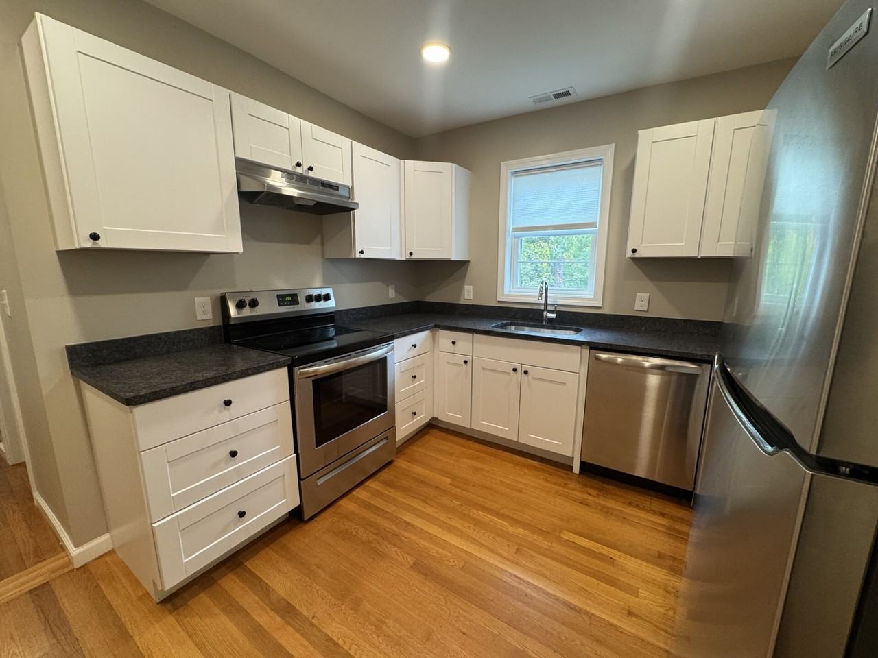 7 West Main Street Village Apartments - Photo 2 of 4