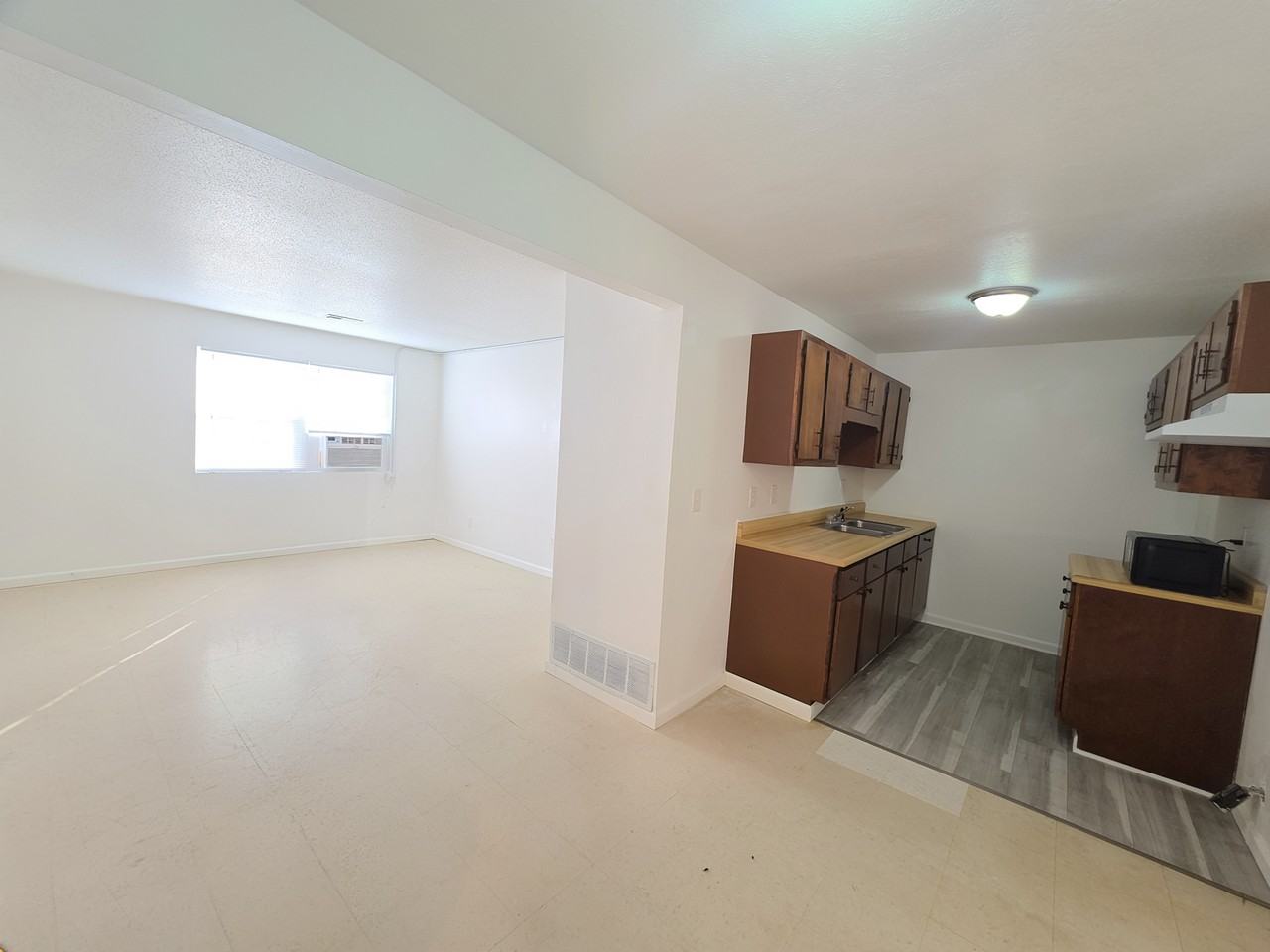 526 Bartlett Street - Photo 3 of 11