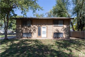 featured image of 4320 W Del Sienno St