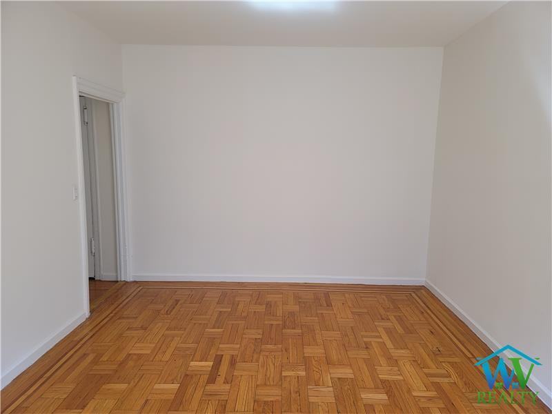 3165 Decatur Ave #E11 - Photo 2 of 13