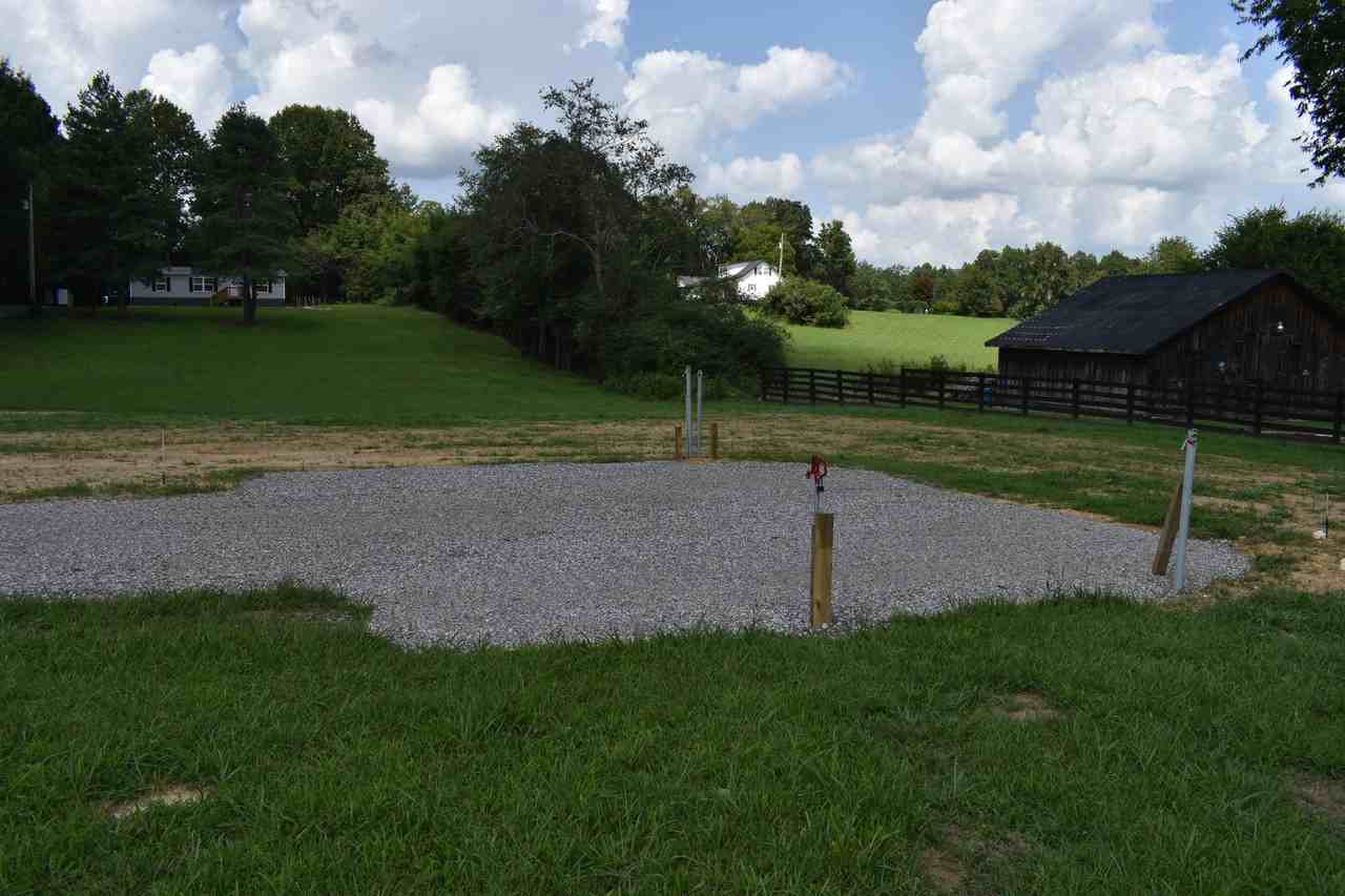 1905 Daysville Rd - Photo 2 of 6