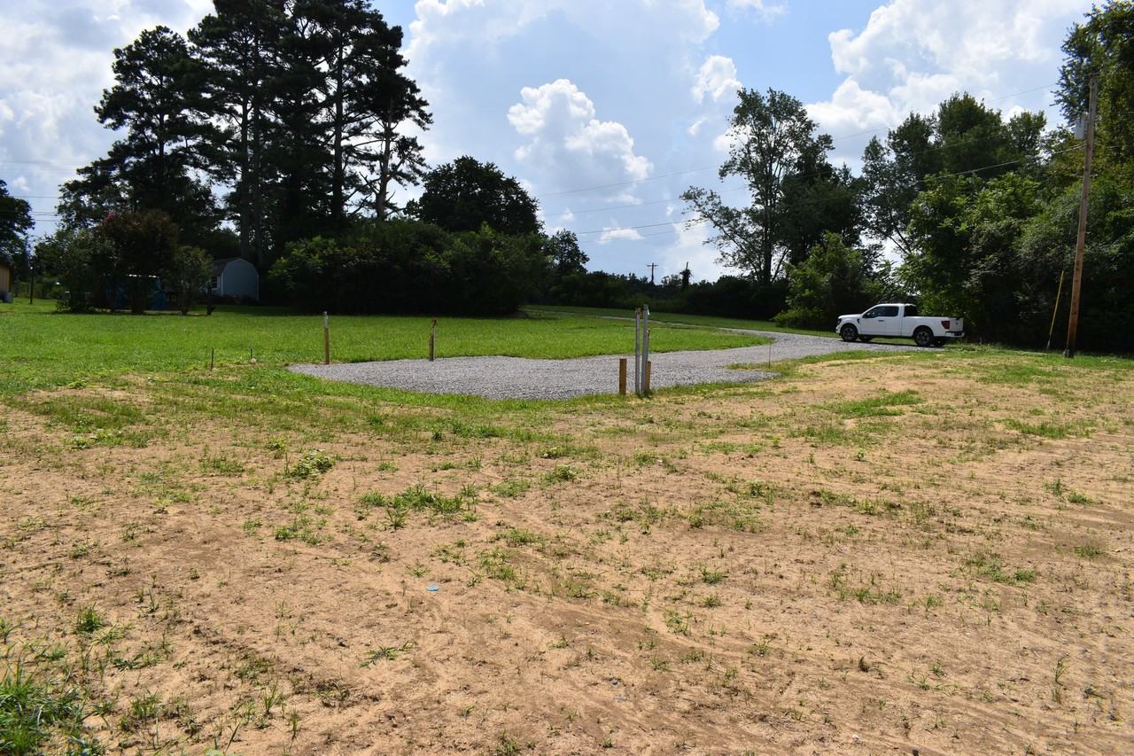 1905 Daysville Rd - Photo 4 of 6