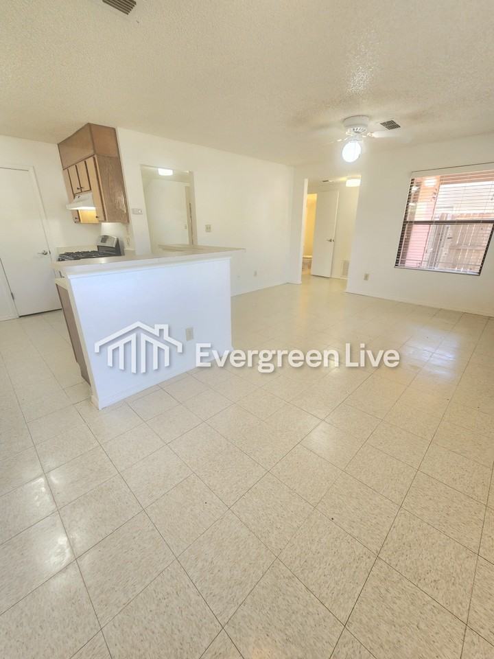 2314 Santo Domingo Ct - Photo 6 of 22
