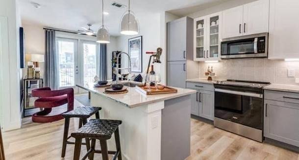 6701 Fm 620 N - Photo 5 of 10