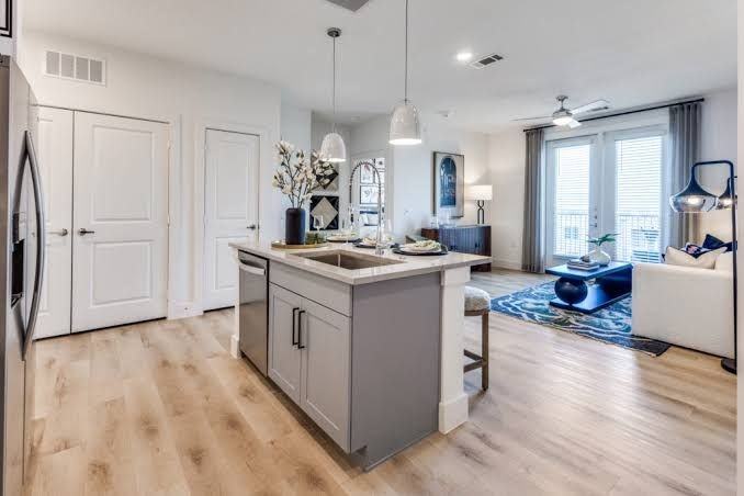 6701 Fm 620 N - Photo 7 of 10