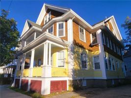 featured image of 319 Broadway ##3