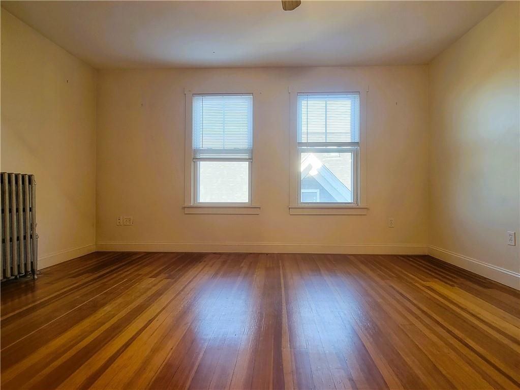 319 Broadway ##3 - Photo 5 of 23