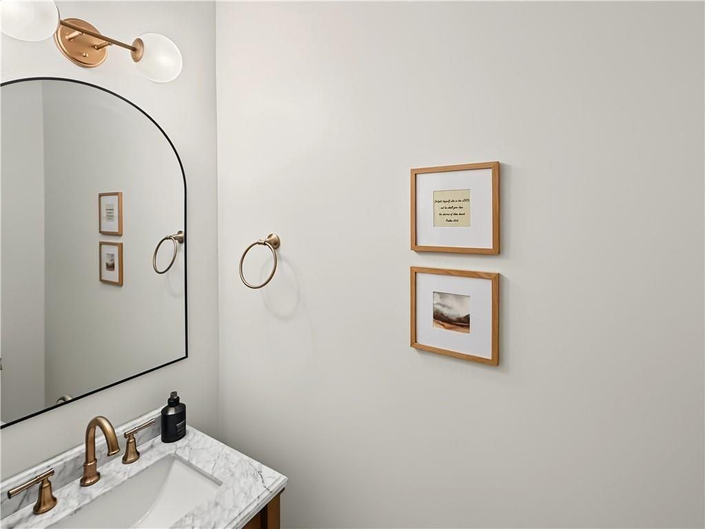 3326 Marla Blvd Nw - Photo 5 of 40