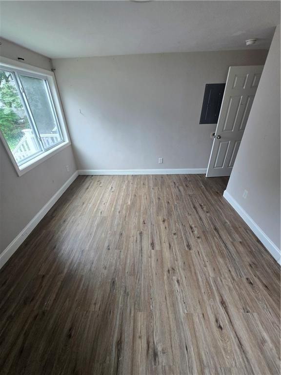 780 Providence St - Photo 6 of 16