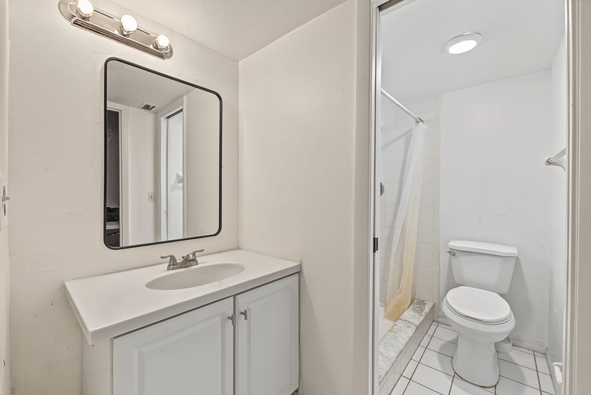 3650 Coppertree Cir - Photo 7 of 11
