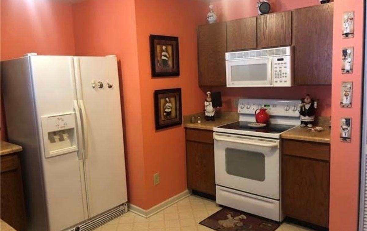 739 Skywatch Ln - Photo 3 of 6