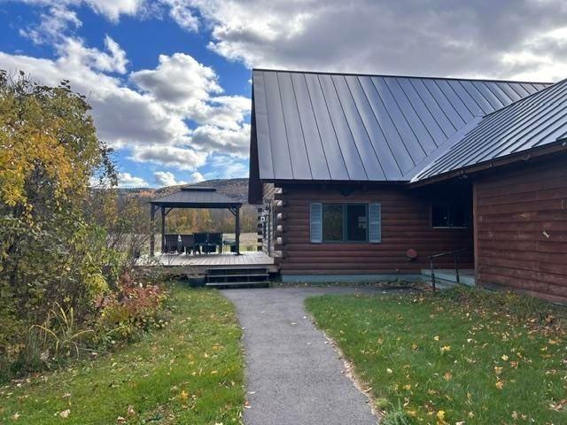 68 Quincy Rd - Photo 2 of 16