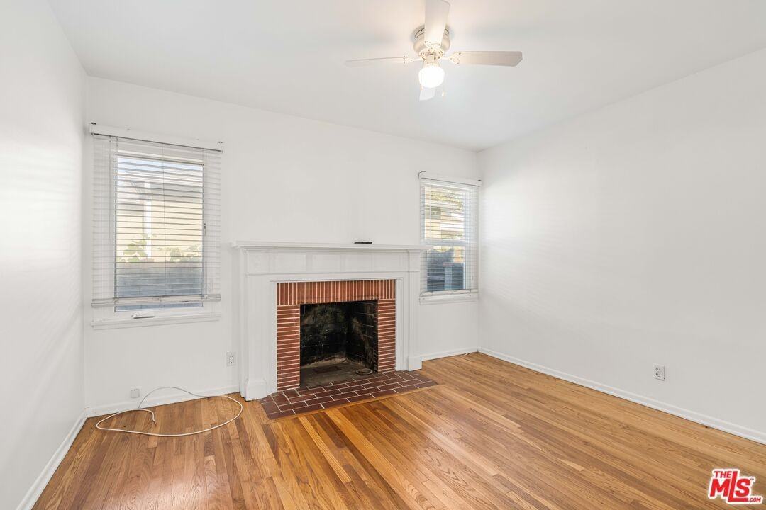 3973 Coolidge Ave - Photo 6 of 19