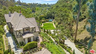1957 Mandeville Canyon Rd - Photo 1 of 1