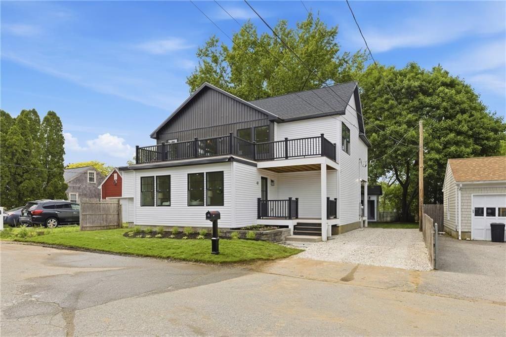 42 Orchard Ave - Photo 3 of 44