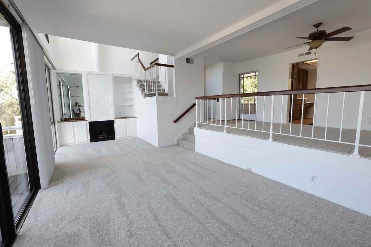 33 Encore Ct - Photo 6 of 16