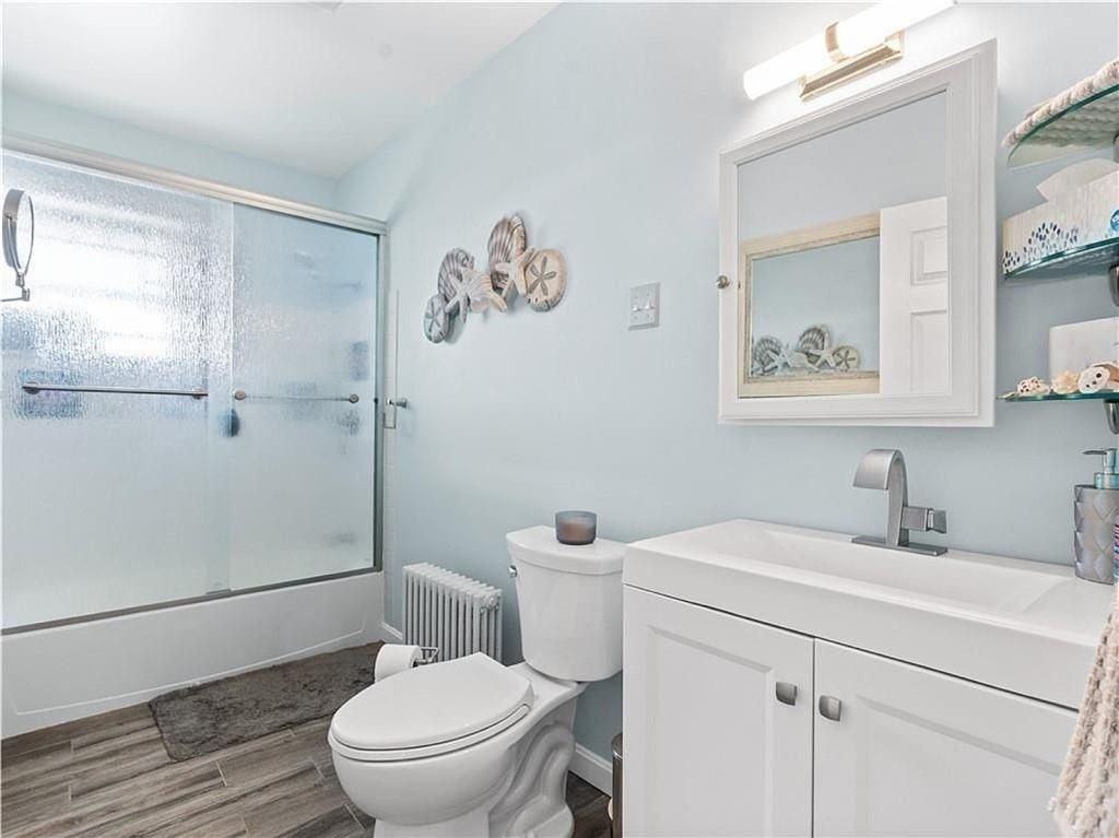 76 Appleton Ave ##2 - Photo 3 of 7