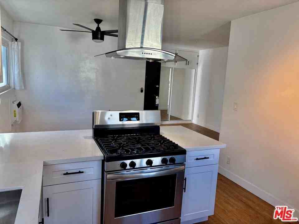 3824 Keystone Ave ##7 - Photo 4 of 10