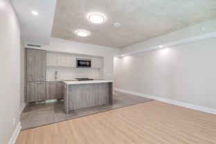665 Queen St E #513 - Photo 1 of 1