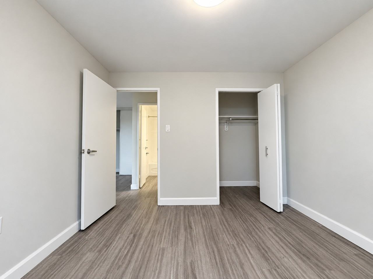 200 London Rd #503 - Photo 3 of 16