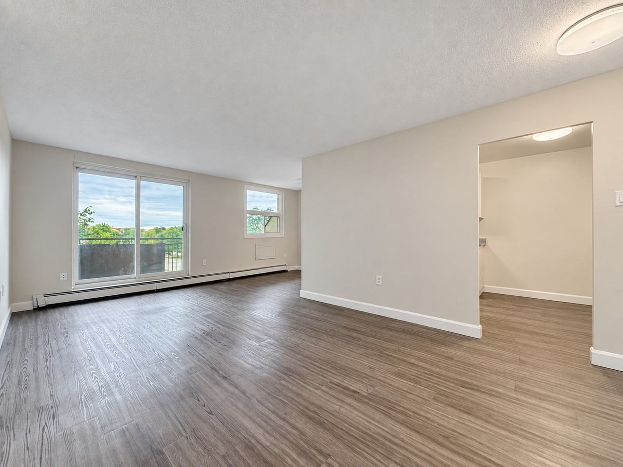 200 London Rd #503 - Photo 5 of 16