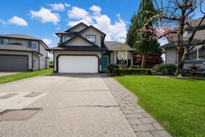 featured image of 6739 178b St