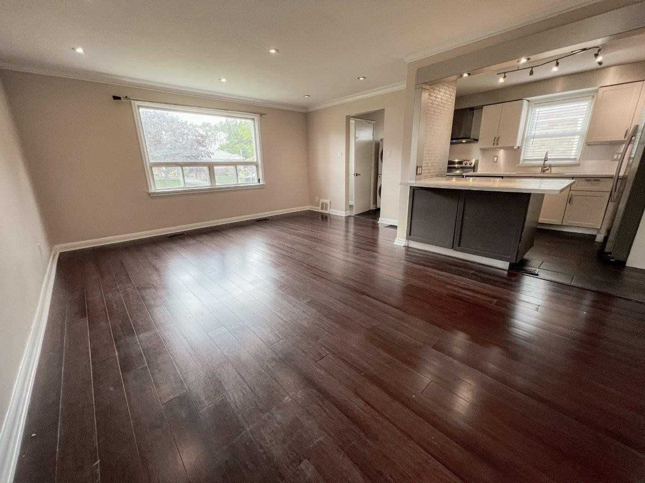220 Ellington Dr #MAIN - Photo 6 of 20