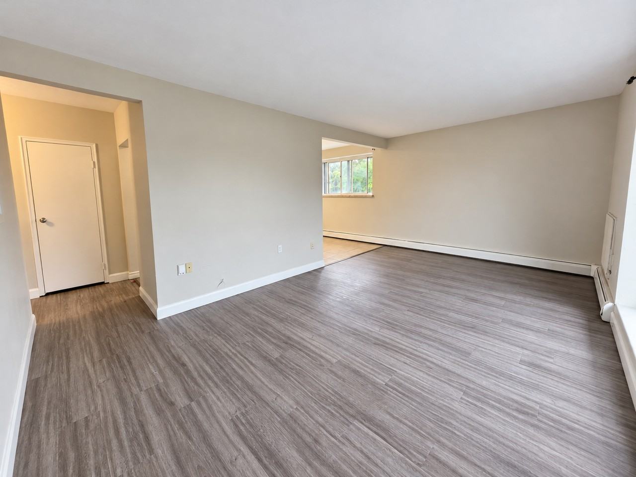 875 Colborne Rd #301 - Photo 7 of 18
