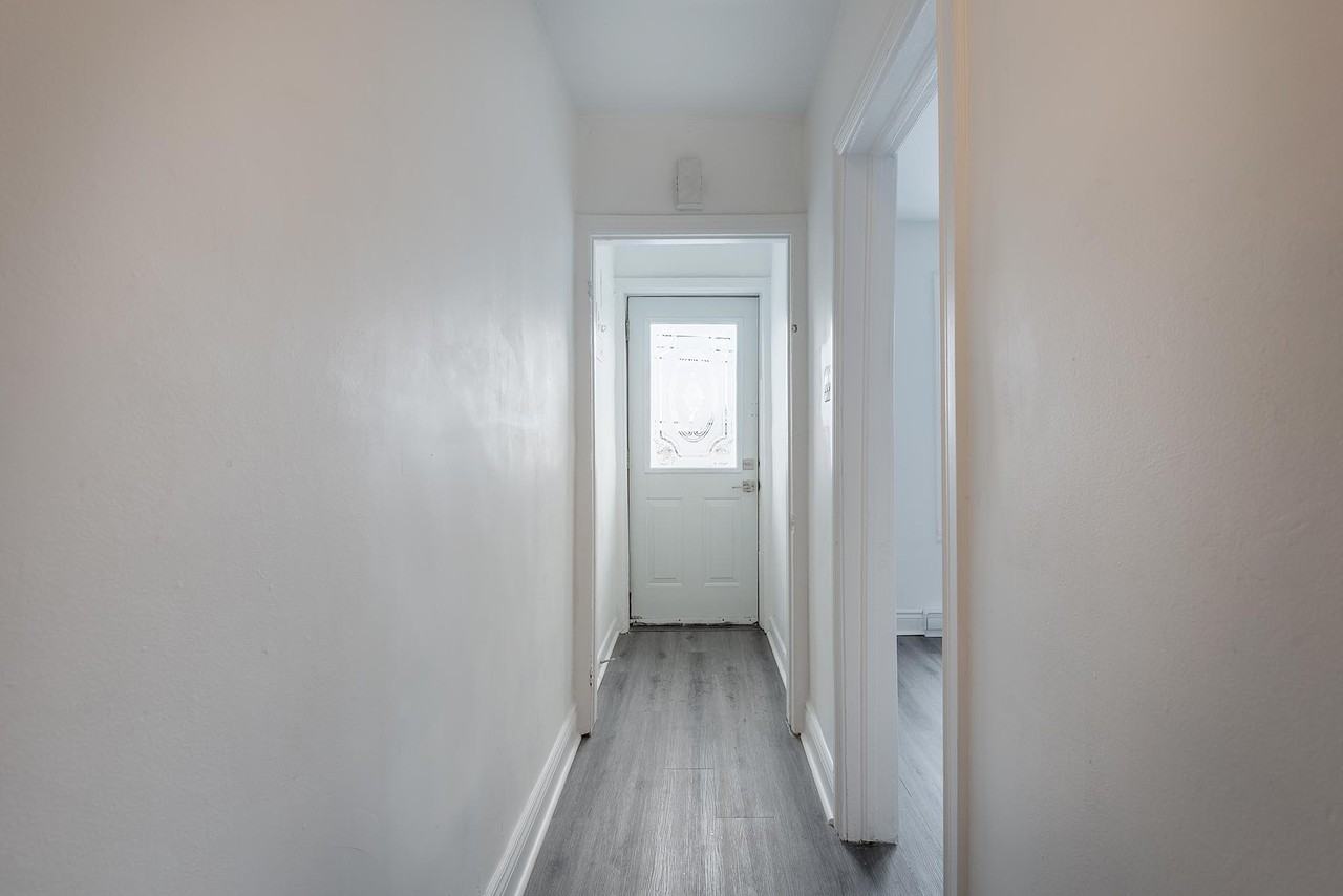 Rue Denis Papin & 9e Avenue #8708 - Photo 6 of 20