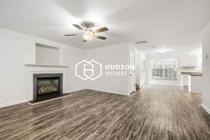 2870 Deep Cove Dr Nw - Photo 3 of 16
