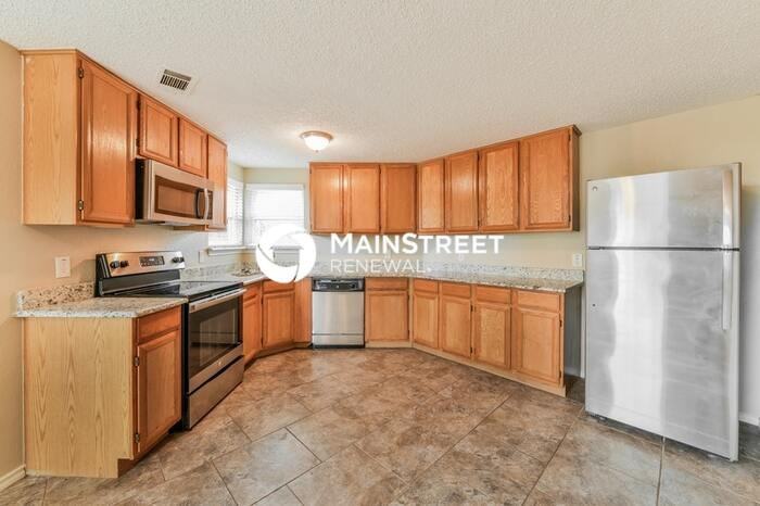 7733 Virgie Ct - Photo 4 of 17