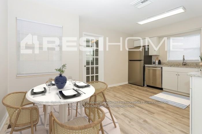 445 King St - Photo 4 of 16