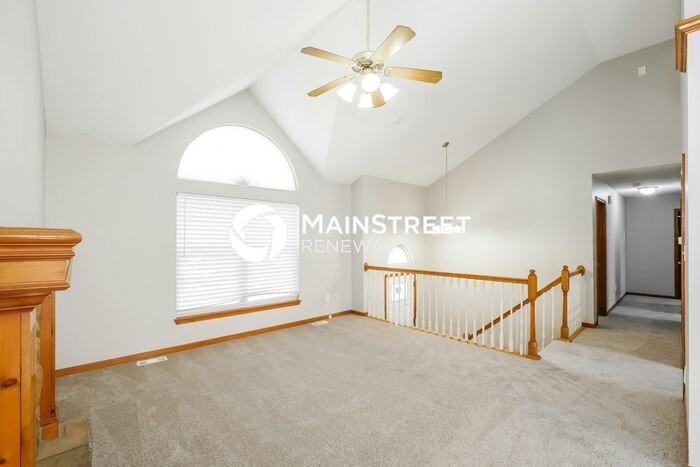 601 Sw Sunset Dr - Photo 4 of 17