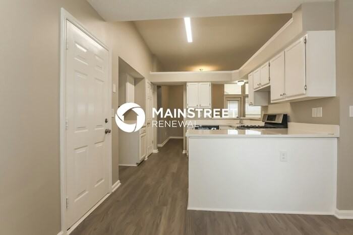 4008 Beaverbrook Dr - Photo 5 of 16